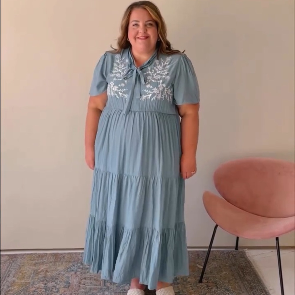 Kervology Flower Embroidered Dress 3xl